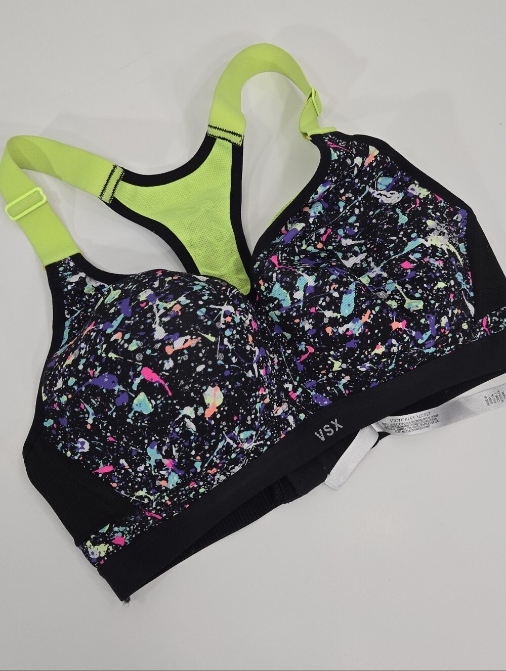 Victoria Sport printed sports bra